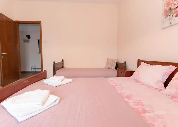 Vickys Family House Appartement