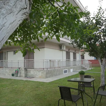Vickys Family House